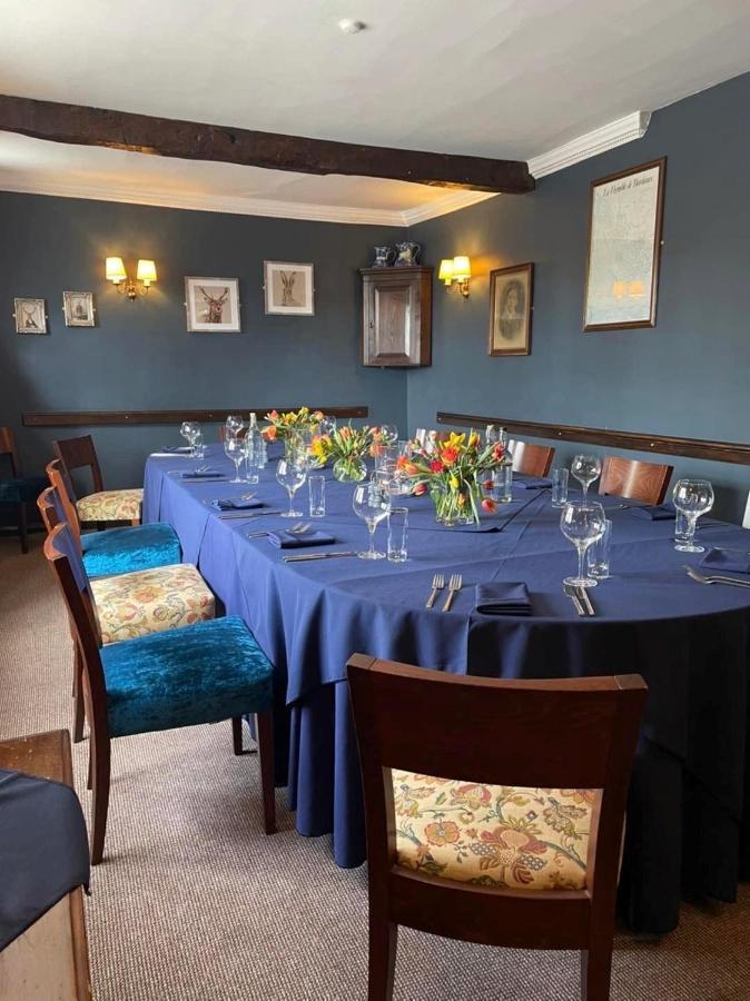 The Chequers Inn Froggatt Exterior photo